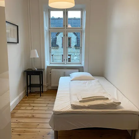 Niels Ebbesens Vej Third Floor Apartment Copenhagen